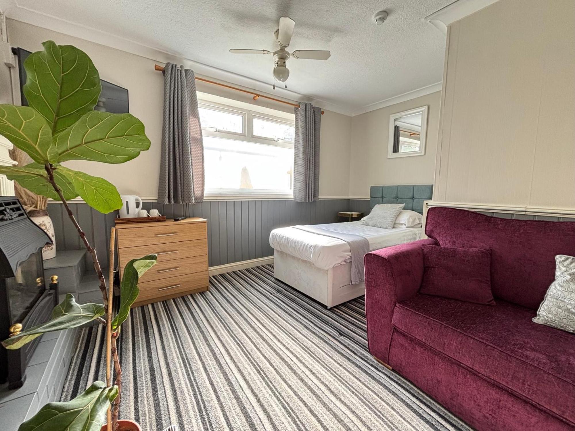 Three Palms 4* Paignton